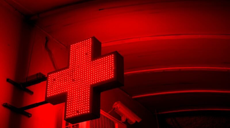 Farmacii non-stop în București 2026 — lista actualizată pe sectoare și servicii