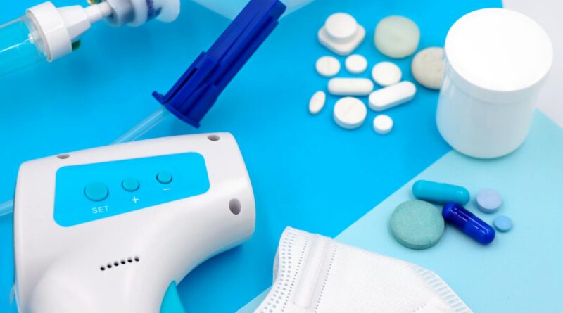 Farmacii cu livrare la domiciliu în București 2026 — Glovo, Tazz, Foodpanda și serviciile lanțurilor